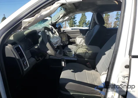 2023 Ram 1500 Classic Slt z USA, uszkodzony, nr VIN 1C6RR6LG1PS518469